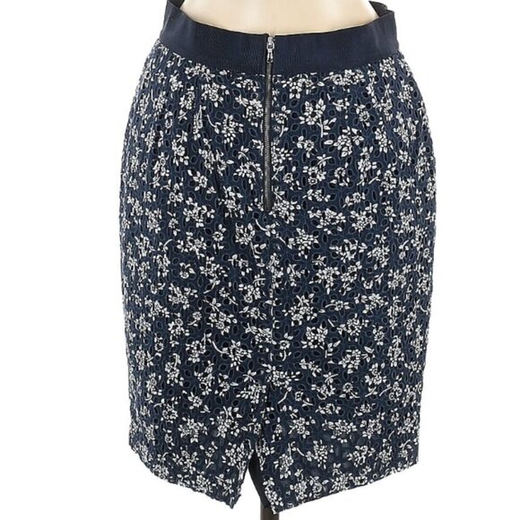 Ann Taylor Pencil Skirt - Navy with  White Floral Eyelet Overlay - Picture 2 of 7